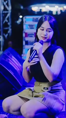 ra keno perawane tak enteni rondone😁@a.nggieeee_ #sidorondo #anggitsalasa #ameliamusic #senteproject #ojing #ojingtogether #ojingrembang #ojingpati #ojingkudus #ojingjepara #infoorkeskudus #infoorkesrembang #infoorkespurwodadi #infoorkespati #infoorkesjepara #infoorkesjatimjateng #fyp @ameliamusic49 @brmanagement19 