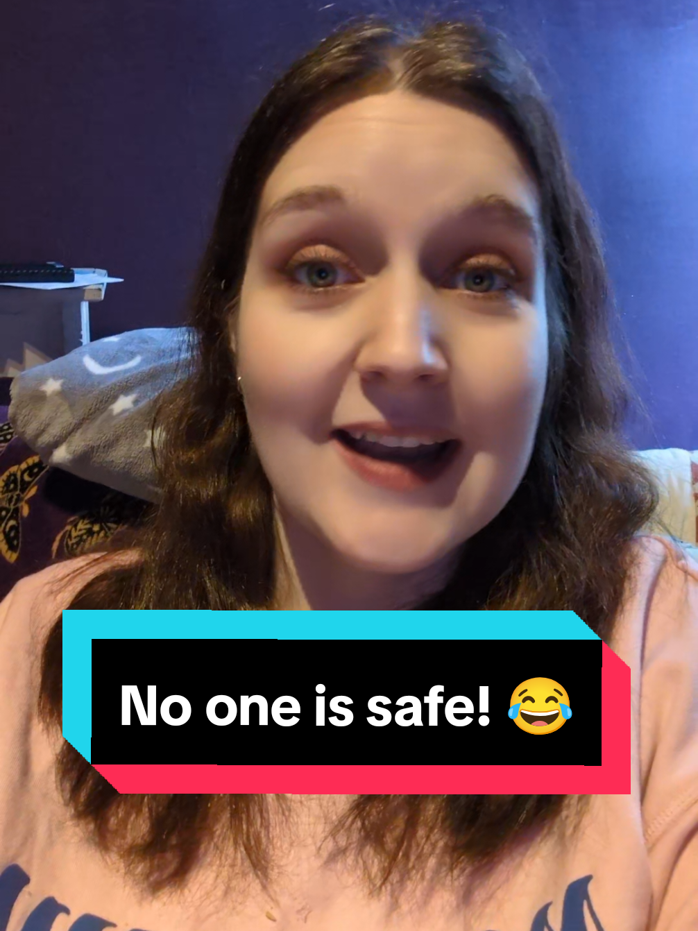 No one is safe from my b00bage!!! #breastfeeding #breastfeedingmumuk #newparent #babytiktok #babytok #newbaby #baby 