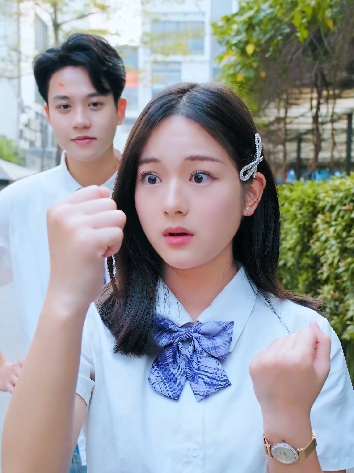 She Fought Them All… Somehow 😅 #linhchihihihi_ #linhchihihi #schoolcrush