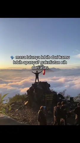 greenscreen #pendakigunung#watutatahsindoro#fyp 