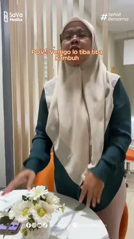 POV: Vertigo lo tiba-tiba kambuh 🌀 Lagi duduk santai, eh tiba-tiba dunia muter sendiri 😵‍💫 Mau berdiri salah, rebahan pun nggak enak. Vertigo emang ngeselin banget kalo kambuh dadakan. Informasi lebih lanjut ⬇️ Klinik Sava Medika Laboratorium, MCU & Klinik #KlinikSavaMedika #POVKesehatan #CekKesehatanYuk #THT #TenangDiSava #Vertigo #POVVertigo #Kesehatan #SantaiTapiSerius #PeriksaSekarang