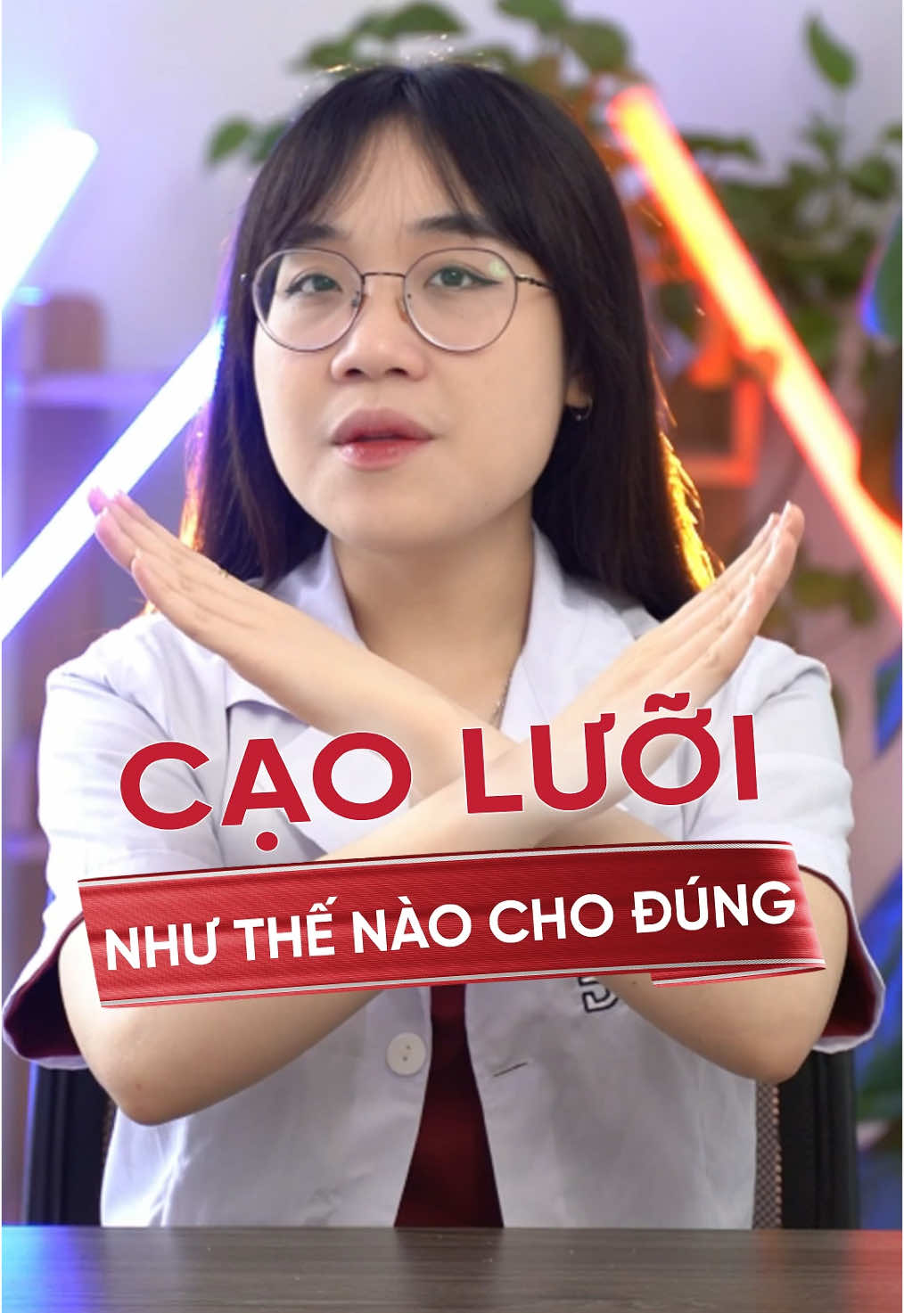 Cạo lưỡi không chỉ để hết hôi miệng #hoimieng #nuocsucmieng #nuocxitmieng #hoimiengviemloi #drkam 