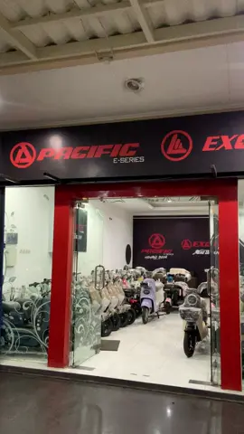 Buka setiap hari dari jam 10.00-20.00 Banyak pilihannya warnanya modelnya dengan harga beraaing dan kualitas original. #fyp #fypage #fypage #pacific #exotic #sepedalistrik #sepedalistrikindonesia #sepedalistriksurabaya 