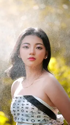 Bathed in golden light and wrapped in warmth, every frame felt like a soft daydream — glowing, gentle, and just out of reach. Magic lives in moments like this. ✨ Model | @yishaxyyyy  Photographer | Christian of XSC HMUA | Emman Rosales Assistant | @rhai  Parang m*him*t*y muna bago makapag shoot HAHAHAHHAAHA KAPOYA OYJ! #arabiannights  #photo #photographer #photoshoot #dreamy #aesthetic #cenimatic #picture #beauty #sony #sonyalpha #relatable 