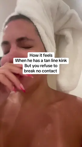 Im not going to do it girl… im just thinkin’ about it #tanline #tanlines #nocontactrule 