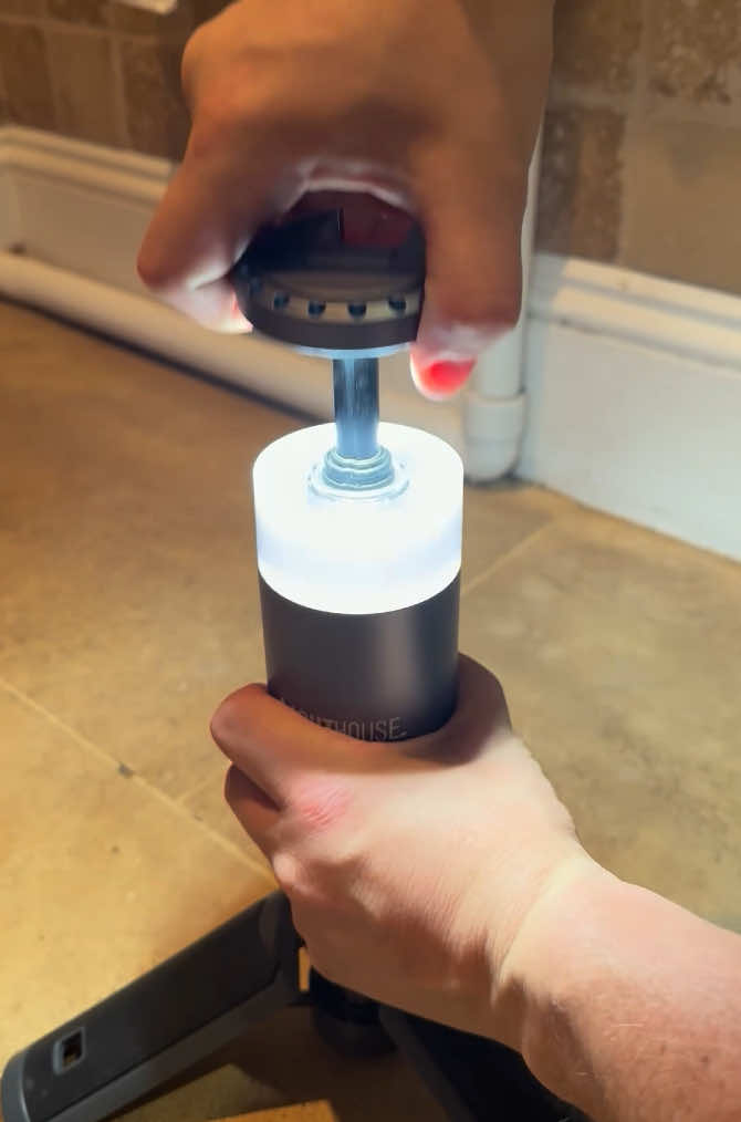 The perfect light for work and content creating! One of the best things I’ve bought in a long time! #asmr #asmrsounds #learn #foryou #mmplumber #viral #plumbing #toolbag #pipes #tools #cleancopper #plumbertools #pressfit #soldering #copper #handtools #work #DIY #howto #plumber #tips #hack #reels #handyman #plumero 