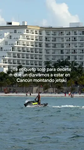 Vamos a dar una vuelta en jetski en Cancún? ☀️🌊🌴#cancun #mexico #viajes #jetski 
