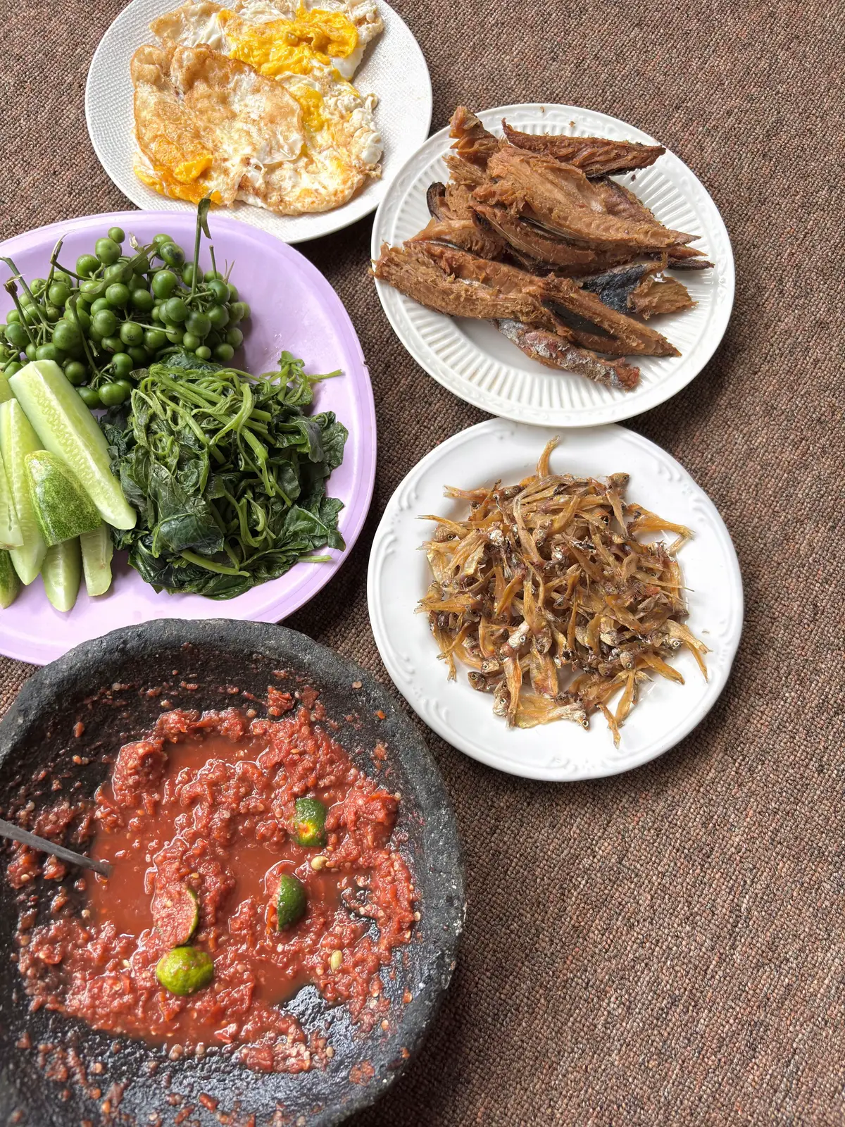 Serba serbi makan bersama #botramorangsunda #masakansunda #kulinersunda #fyp #fypage 