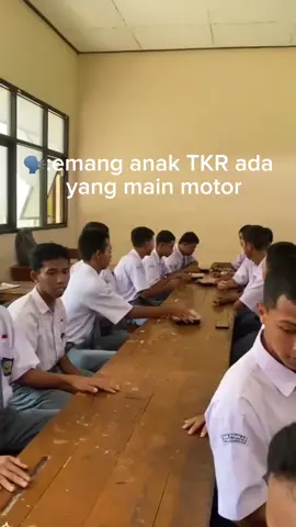 ojo di delok teko akhir