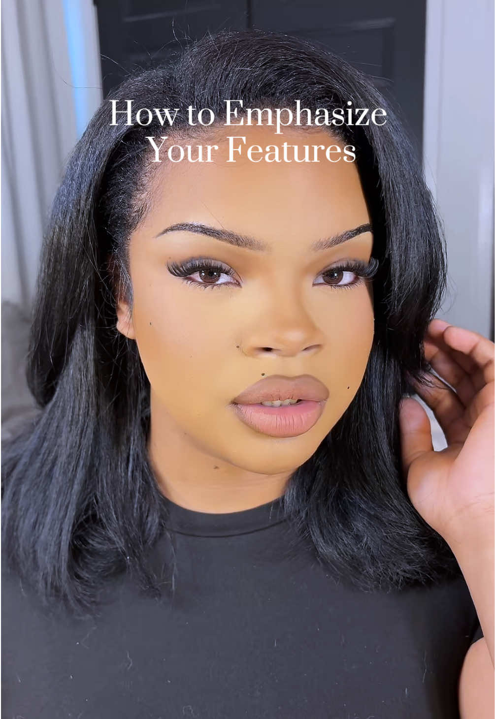 I loveeee emphasizing my features!!! Ik the difference is subtle but to ME it’s necessary. It feels like I’m turning myself into a painting or something. Also this is what works for me! Take what works for you!! #makeuptips #makeuphacks #makeuptransformation #MakeupRoutine #Inverted 