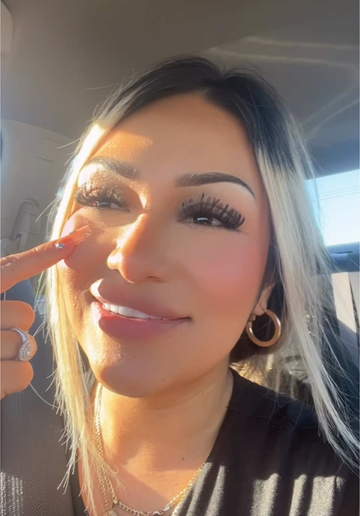 #lashes #lashclusters #pestañas #fyp #parati #nogatekeeping #letmeputyouon #prettygirls #girlsgirl #geeneiyalashes #viral #virallashes #pestañasvirales 