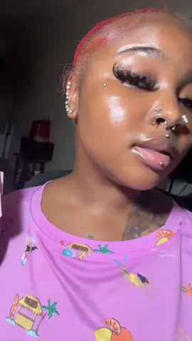 GET THE SOAP!! #fadedsoap #soap #tiktokshop #foryoupage #viralvideo #pinkhair #trending #piercings #tattoos  #greenscreen 