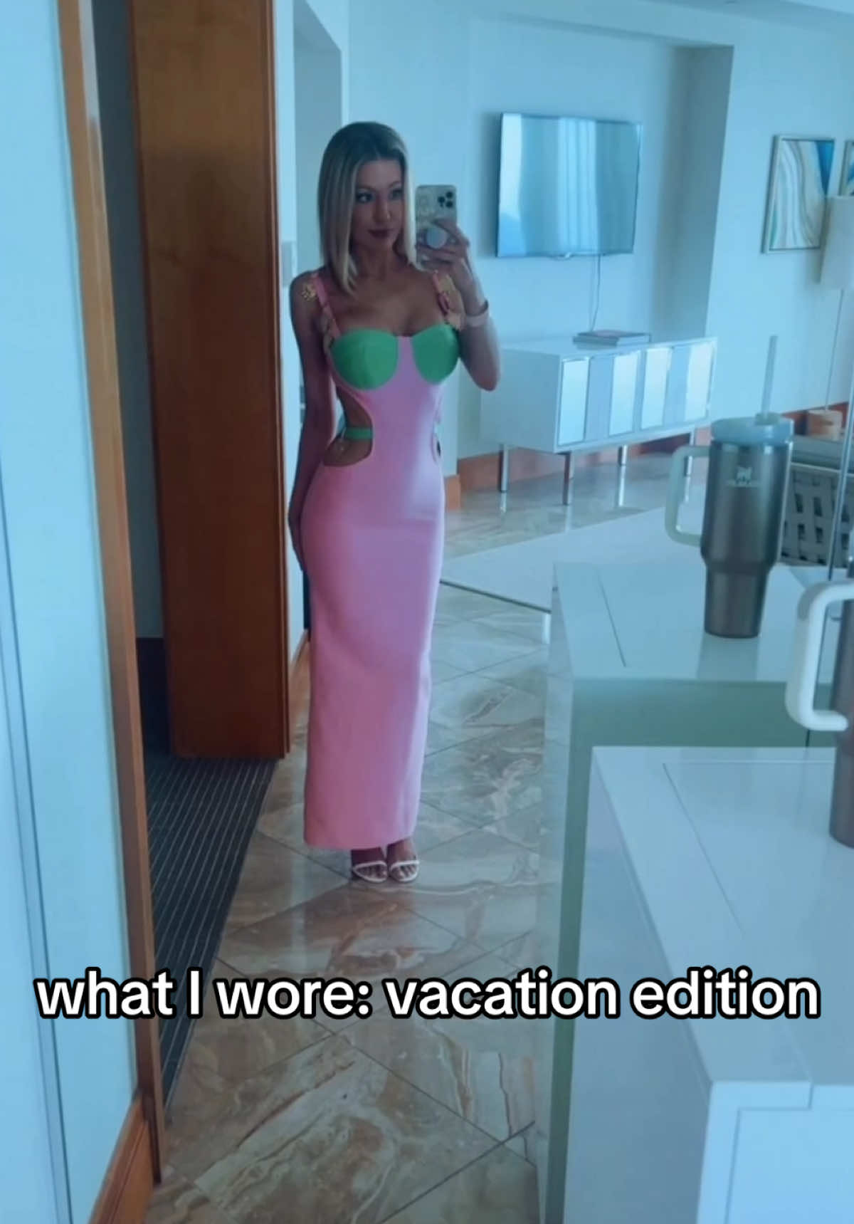 it’s called vacashunnnn hunny look it up😘🤍 #outfitrecap #vacationfits #OOTD #whatiwore #vacationstyle #bahamasvibes #tropicalfits #beachoutfits #resortwear #hotgirlholiday #maincharacterenergy #stylediaries #outfitinspo #traveltok