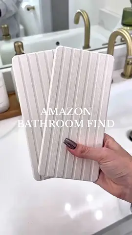 Everything linked on my Amazon Storefront under ”bathroom finds”  CR: @sagenferns @valeriesanders @OURPNW_HOME  #amazonfinds #amazon #amazonmusthaves #amazonfavorites #amazonfinds2025 #homefinds #CleanTok #founditonamazon #amazongadgets #bathroom #bathroomfinds 