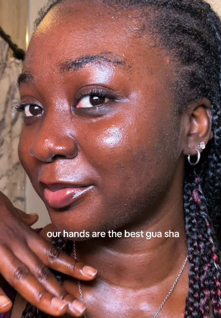 glowy morning skincare routine ft. the most effective and free gua sha tool..our hands. ~ ever since I started being more intentional with lymphatic drainage, i’ve seen such a difference in my face but also learned that using my fingers/hands allows to better control pressure and technique. #skinbarrierrepair #morningskincareroutine #skincaretok #simpleskincare #acneproneskin  @laneige_us lip mask @Fenty Skin fat water & spf @imfrom_us mugwort essence @SKIN1004 US toner @Vichy Laboratoires moisturizer 