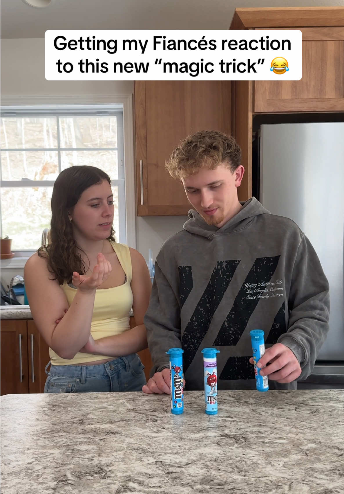 She thinks I’m magic 😉 #couple #relationships #couplecomedy #magictrick #fyp #lukeandalexis 