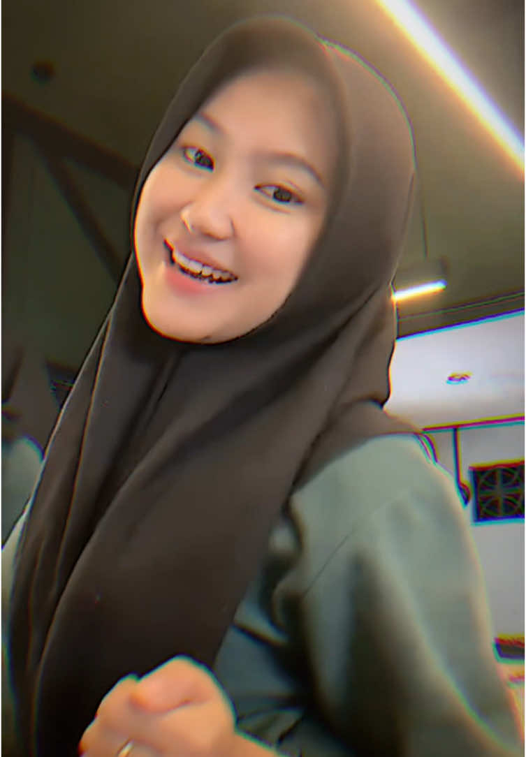 apapun masalahnya, jj tetap jln🫰🏻