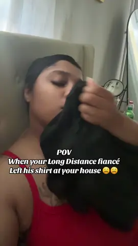 😩😩😩😩😩 omg it smells just like he is hereeeeeee! Send help! @Gym Jones | Detroit Trainer I miss my man!  #longdistancerelationship #ldr #ldrcouples 