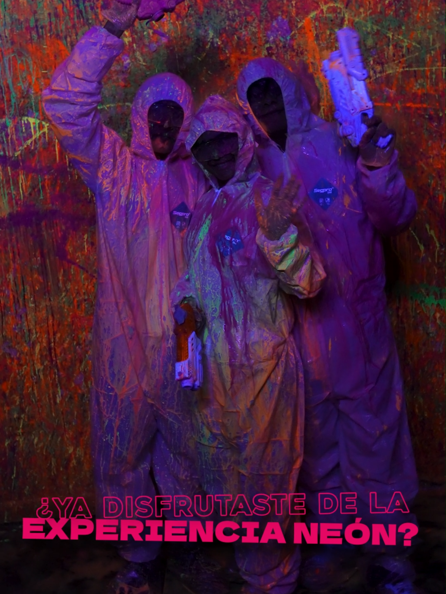¡Vive una experiencia única en Paint Rush con pintura neón en todas sus formas! Globos, pistolas, explosiones de color y la oportunidad de crear tu propia obra de arte en un lienzo de una forma divertida y diferente! Ideal para venir con amigos, familia o pareja y dejar volar tu creatividad🖌️🎨 Recuerda que somos el primer Splatter Room del Perú, ubicado en el corazón de Miraflores!✨🎨 📍 Av. Ejército 172 - Miraflores 📲 Reserva ya a nuestro WhatsApp +51991319268 En Paint Rush, ¡la diversión está en tus manos! 🎉🖌️✨ #SplatterRoom #NeonExperience #paintrush #Miraflores #guerradepintura #pintura #planes #arte