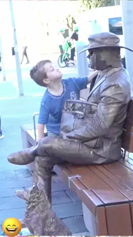 Bushman prank #fpy #fpyシ #fpy_tiktok #bushmanprank #bushman #foryou #scared #foryo #prankvideo #funnyprank #funnytiktok #scare #foru #hahaha 
