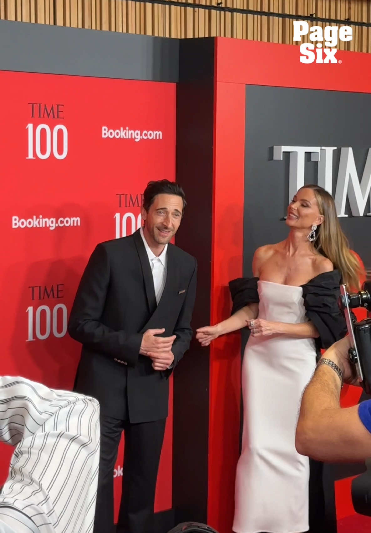 Adrien Brody and Georgina Chapman were all smiles on the 2025 TIME100 Gala carpet 🖤