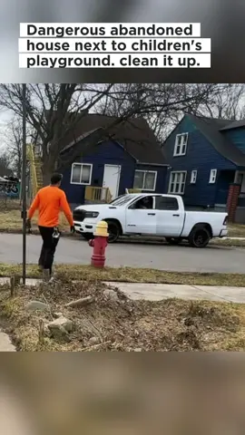 City enforcement actually pulled up after our call about this dangerous abandoned house next to the playground.👍🏻 #happyday365 #CleanTok #cleaningtiktok 