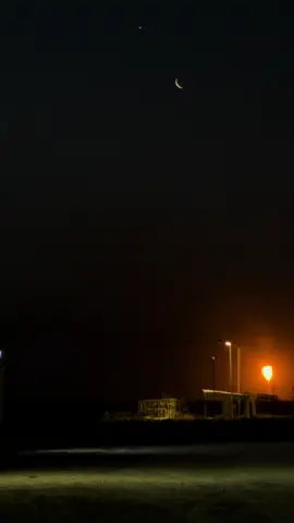 القمر وليل👋#بازركان_الحدود_الايرانيه 