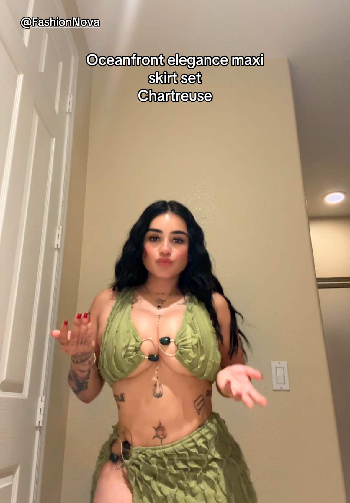 @Fashion Nova 