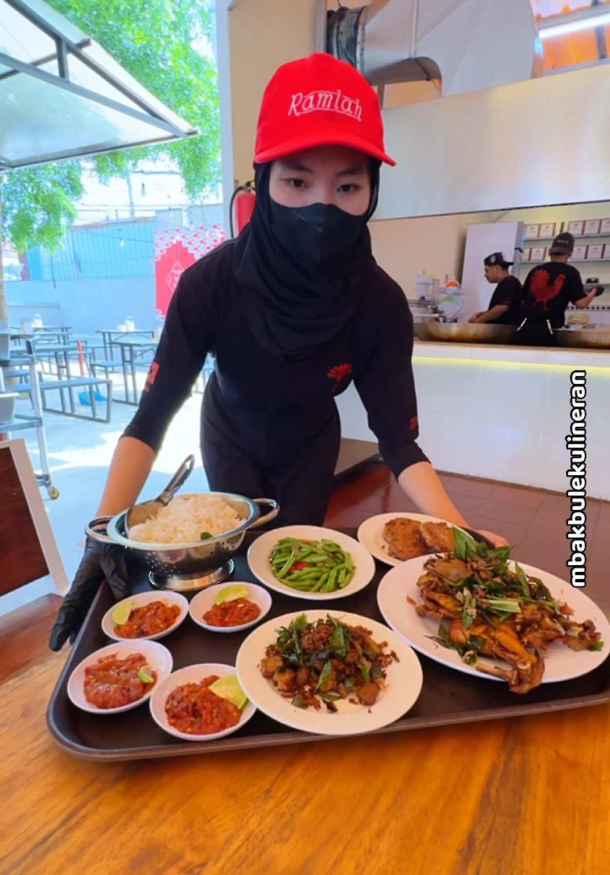 AYAM TANGKAP ‼️ MAKANAN KHAS ACEH TERBARU DI MALANG  . #kuliner #malang #kulinermalang #kulineraceh #ayamtangkap #mbakbulekulineran #ayamgoreng 