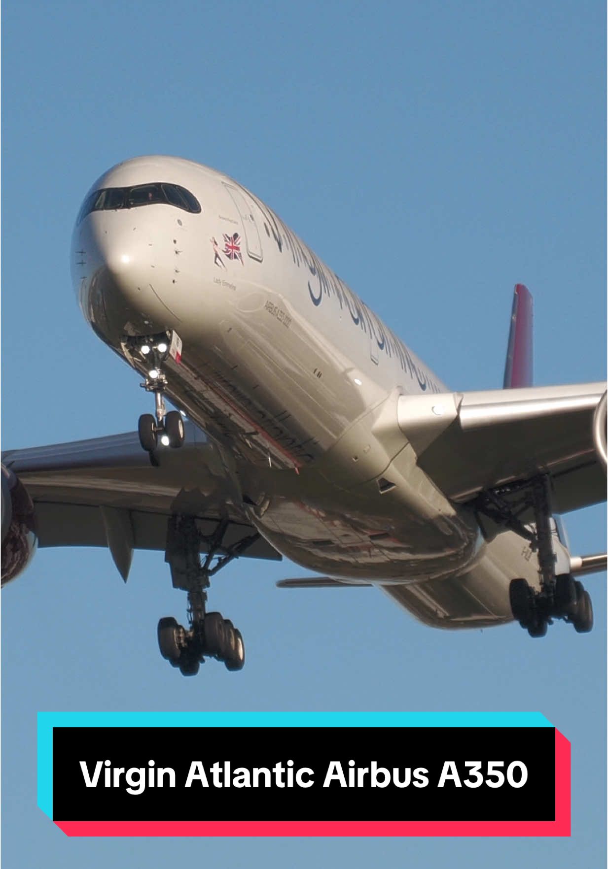 Virgin Atlantic Airbus A350 😍✈️ #Airbus #AirbusA350 #Aviation #Airplane #Planespotting #Landing #Airport #Avgeek 