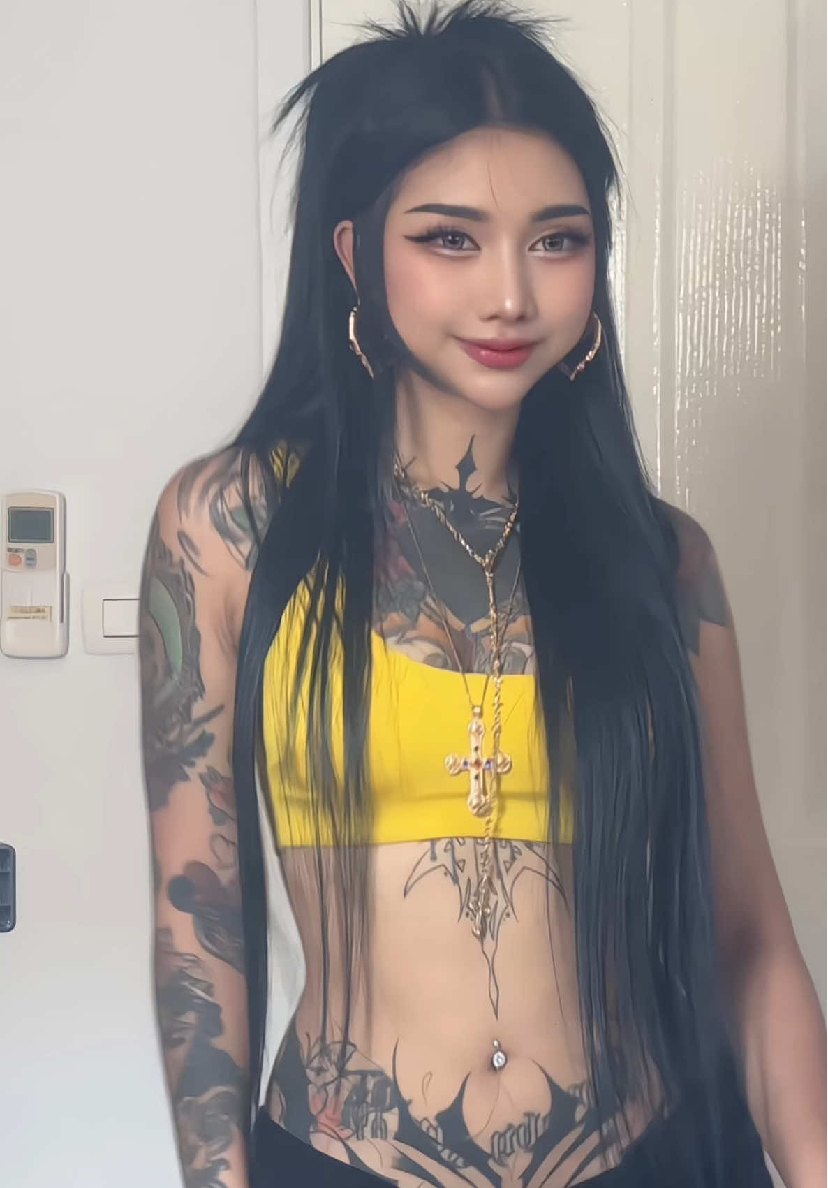 🌺💛  #risa #tattoo #tattooartist  #ช่างสักผู้หญิง #แต่งหน้า #makeupbyrisa 