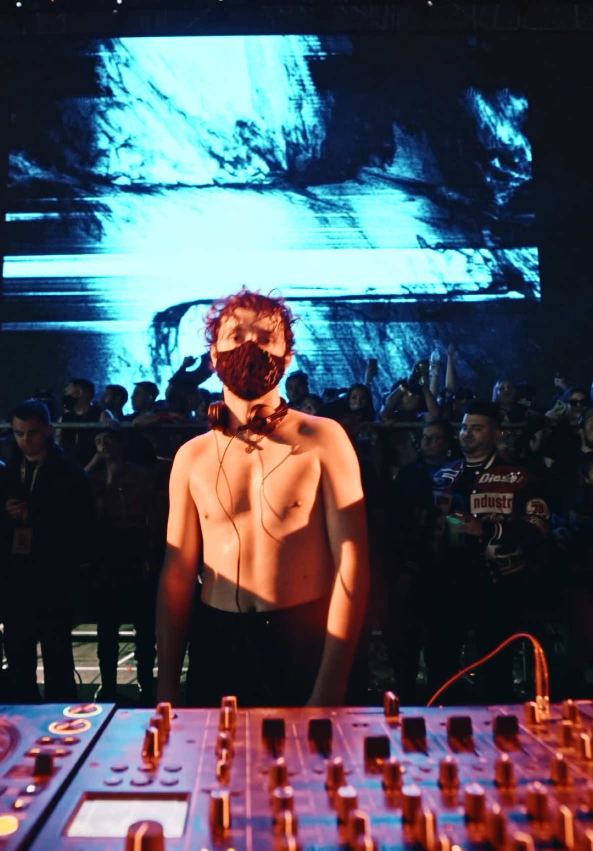 @Respirafestival.cl 🖤🖤 #electronicmusic #respirafestival #electronicmusic #techno #dancemusic #rave #technodj #fyp 