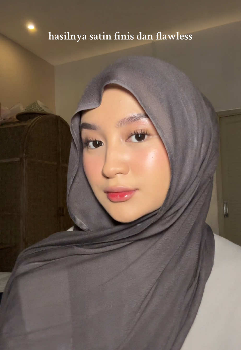 dazzle me bener-bener gabisa diem, spray nya supper haluss  #settingspray #dazzlemesettingspray #dazzleme