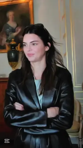 Miss kendall 🖤 #kendalljenner #fyp 