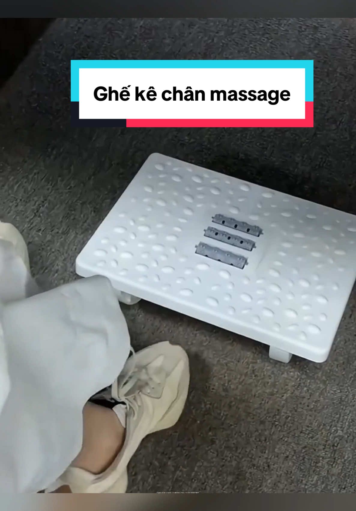 Ghế kê chân giúp ngồi làm văn phòng thoải mái hơn nhe. #ghekechan #ghekechanvanphong #ghekechancongthaihoc #ghekechanmassage #review #xuhuong #fpyシ #embe06012 