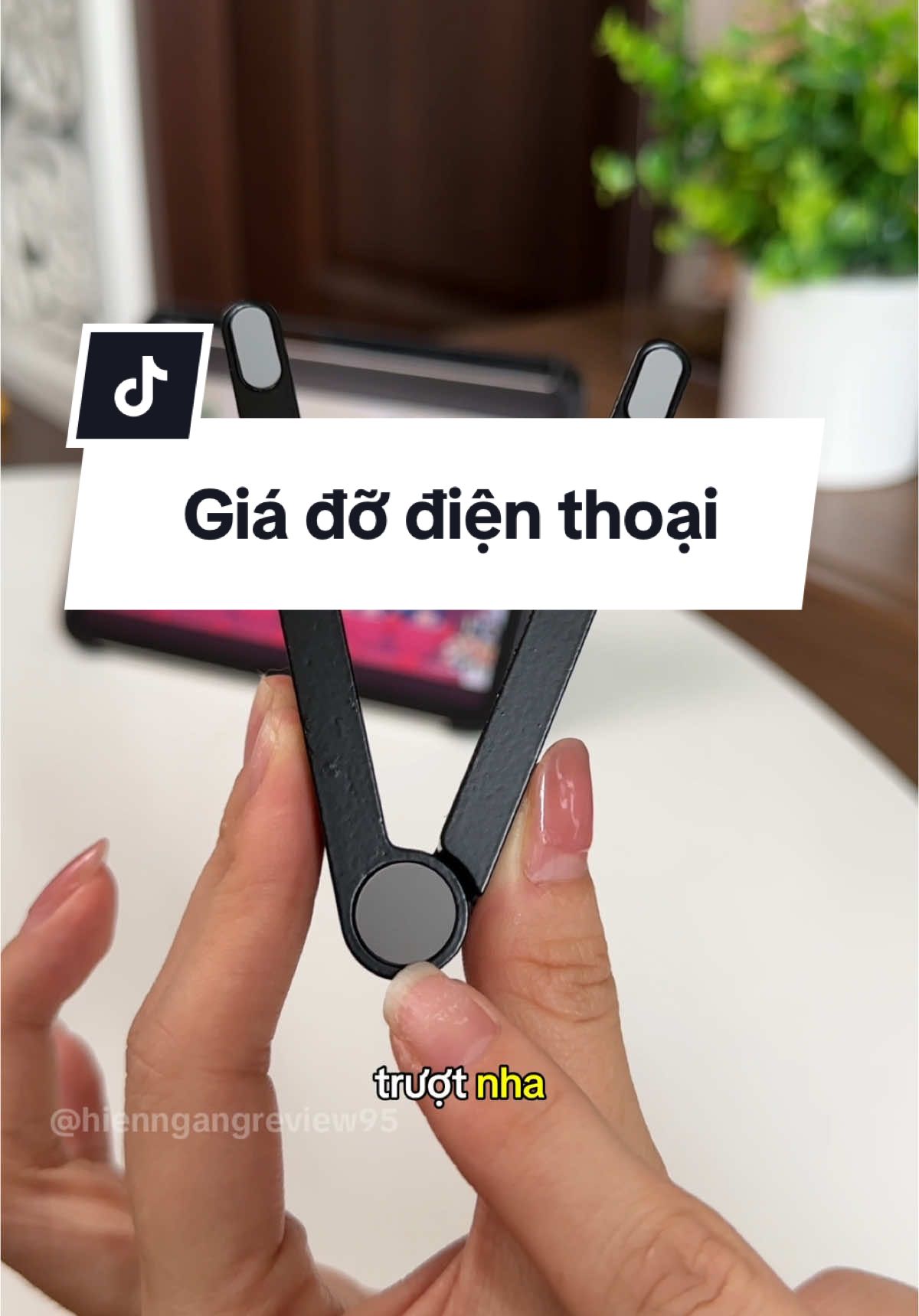 Giá đỡ điện thoại siêu nhỏ gọn tiện lợi #giadodienthoai #giadodienthoaideban #giadodienthoaikimloai #review #hienngangreview✅ #xuhuong #viral 
