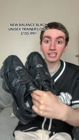 These new balance black unisex trainers are going to be my new go to casual and running trainers!! They are so comfortable and true to size! Only £135.99 from Zalando! #newbalancetrainers #newbalance9060 #unisextrainers #casualtrainers #runningshoesreview #zalando #dealdrops #tiktokmademebuyit 