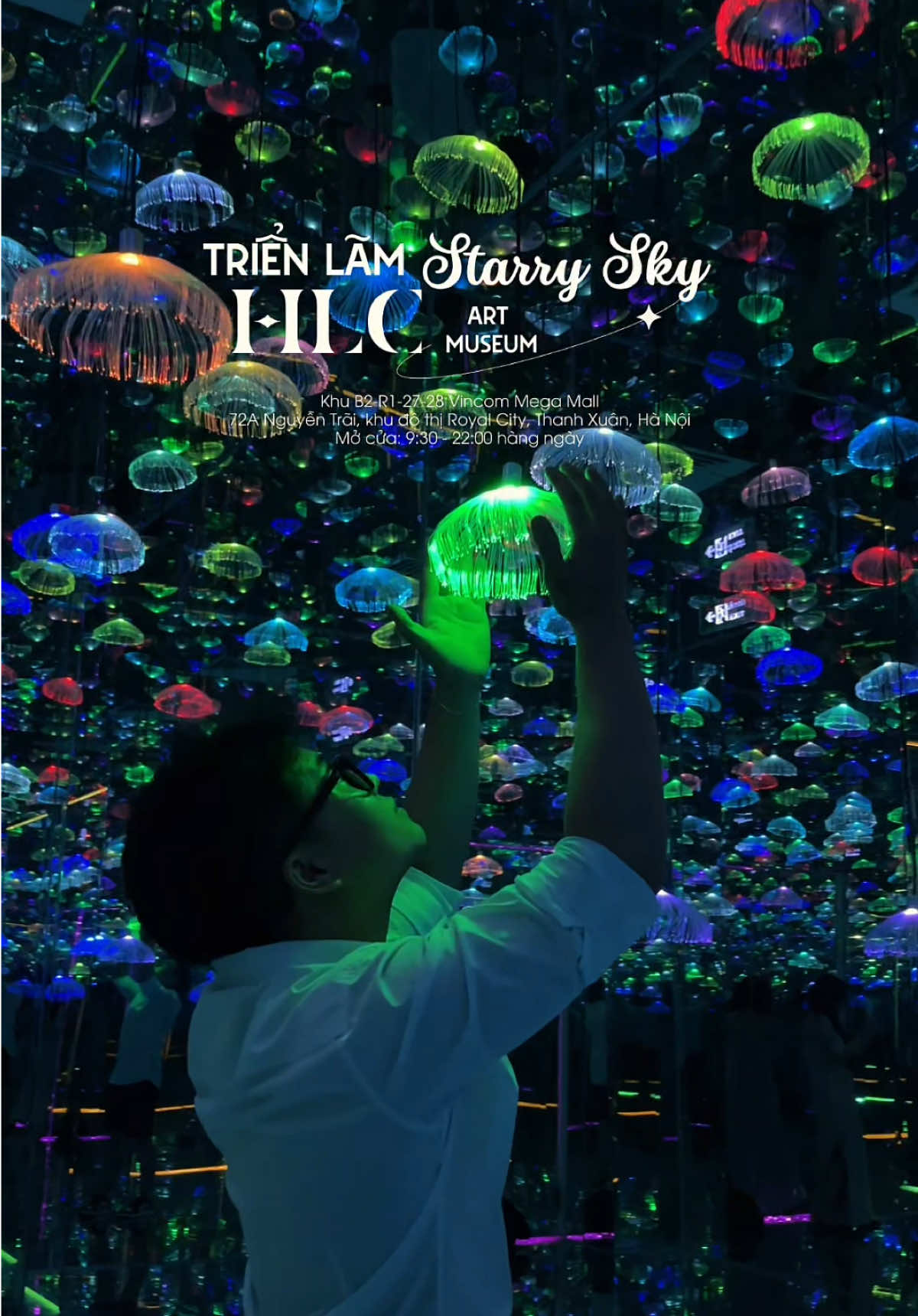CẦM 99k check in thả ga tại Triển lãm ánh sáng “HLC Starry Sky Art Museum” tại Royal City! 8 căn phòng – 8 không gian khác biệt siêu ảo diệu đang chờ mng khám phá 🤫 ✨ Trước khi mua vé bạn nói và đưa nhân viên xem clip đã thả tim là được áp dụng giá vé 99k/1 người ngay ạ  ✨ Mở cửa xuyên lễ từ 10h – 22h (T7 & CN mở từ 9h30).  #TriểnLãmÁnhSáng #RoyalCity #CheckinHàNội #TriểnLãmNghệThuật #ĐiChơiHàNội #99K #ReviewHàNội #HLC #Starryskyart #xuhuong 