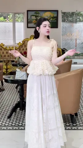 Bắt đầu một ngày đẹp bằng việc chọn một tâm trạng đẹp. Và tất nhiên, không thể thiếu sự yêu chiều chính mình!!#xuhuong #setxinh #vairalvideo 