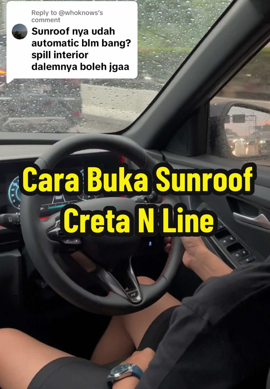 Replying to @@whoknows Tinggal pencet aja om Sunroof nya 🙏 #hyundaiindonesia #hyundai #hyundaicreta #hyundaicretanline #cretanline #creta #nline #mobil #sunroof 