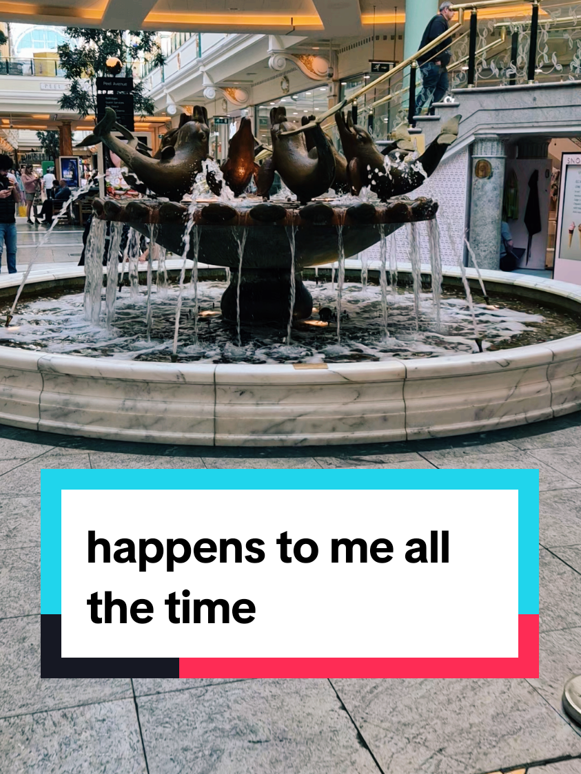 Happens to me all the time #traffordcentre #Vlog 
