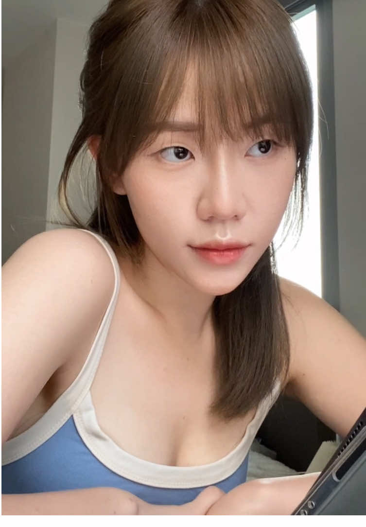อยู่ต่ออีกแปปนะ💓 