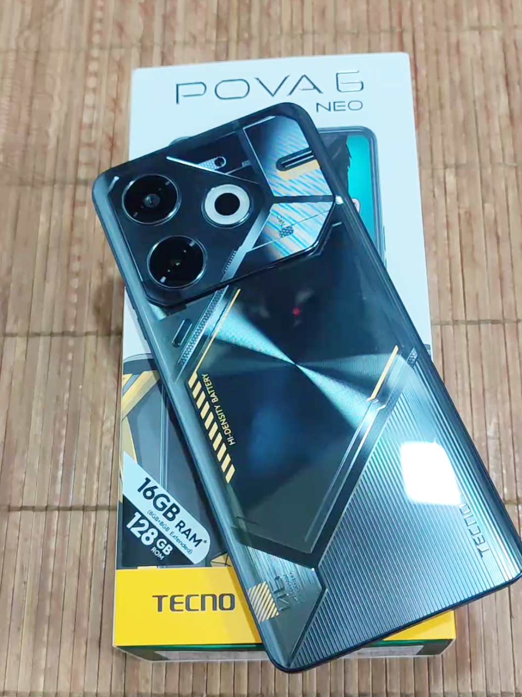 chơi game phải cứ là căng đét đèn đẹt #tecno #tecnopova6neo 