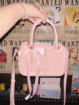 Udah restock guys,buruan check out😻 #taswanita #tascantik #handbag 