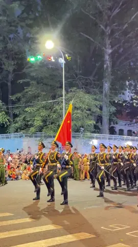 Đàm tư lệnh ngoài đời đây saoo?? #dieubinh #vietnam #trungquoc #50namgiaiphongmiennnam🇻🇳  #xuhuong 