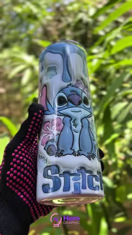 Vasos skinny tumblers personalizados, lleva tus bebidas frías o calientes en todo momento.  Características: • Tapa con sello anti-derrame🔒 • Sorbete de acero inoxidable♻️ • Mantiene el calor por 8 horas 🔥 • Mantiene el frío por 12 horas ❄️ • Fabricado en acero inoxidable 👌🏽 . . Personalizado con el diseño que prefieras.  . . Puedes añadir: • Fotos  • Logo • 100% personalizados . . Somos Here Graphic 🚀 Impulsamos tus ideas ✨ . . Contáctanos al  📲 809.674.6565 . . #personalizadosrd #emprendedor #diseñografico #heregraphic #negocios #tumblerpersonalizado #articulospersonalizados #diseñodigital #logo #articulospromocionales #articulospromocionalesrd #RD