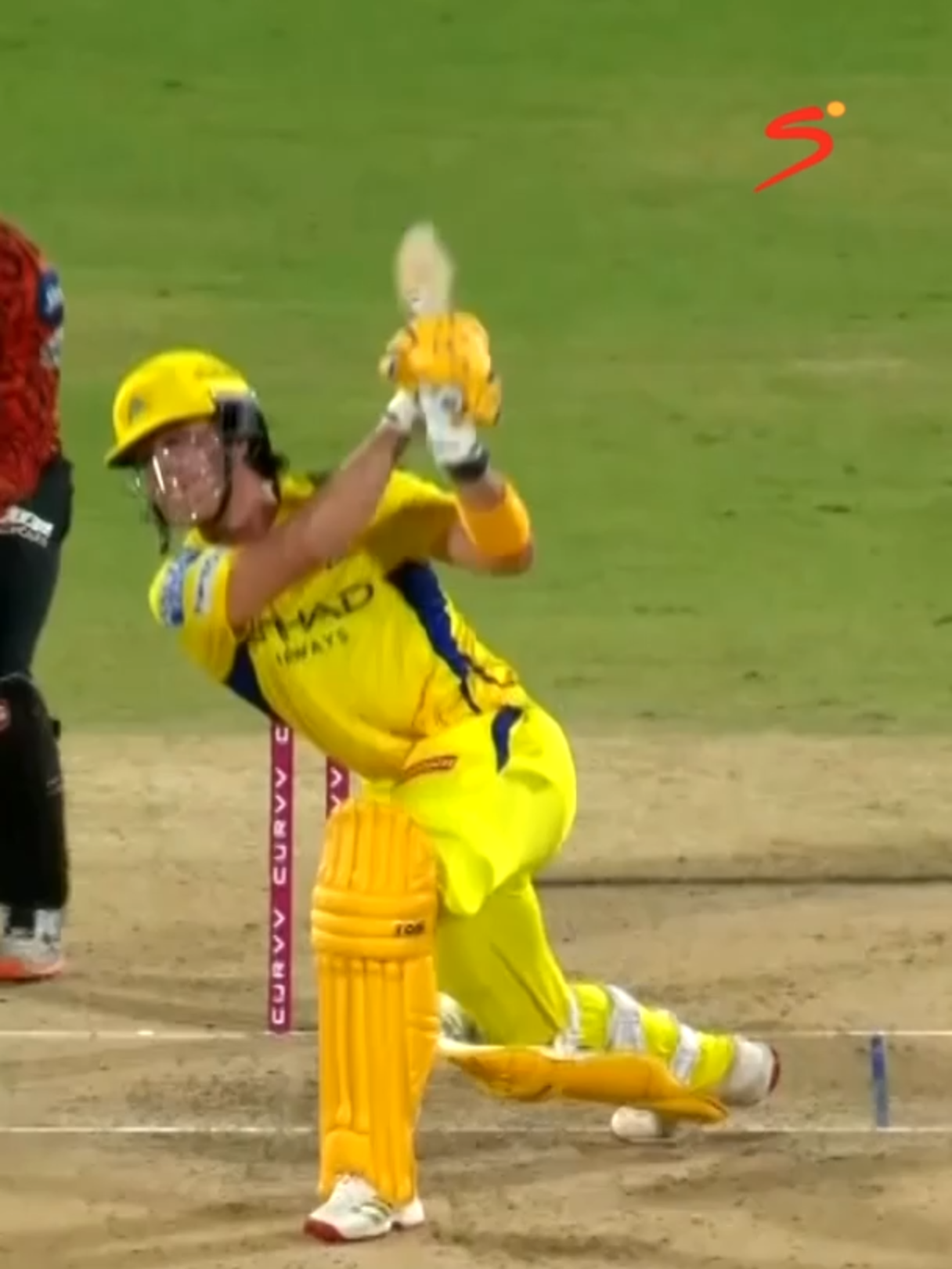 🇿🇦 Dewald Brevis couldn't have asked for a better debut for CSK 🟡 #TATAIPL #SportsOnTikTok