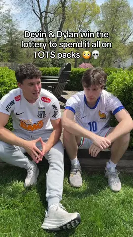 $5,000,000 BANGGGG #devincaherly #devinanddylan #fifa #fc25 #packopening #tots #FUNNY 