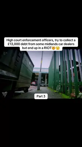 High court enforcement officers, try to collect a £13,000 debt from some midlands car dealers but end up in a RIOT🤯🫣#godgrace #officers #police #debt #riot #enforcer #fyp #viralvideos 