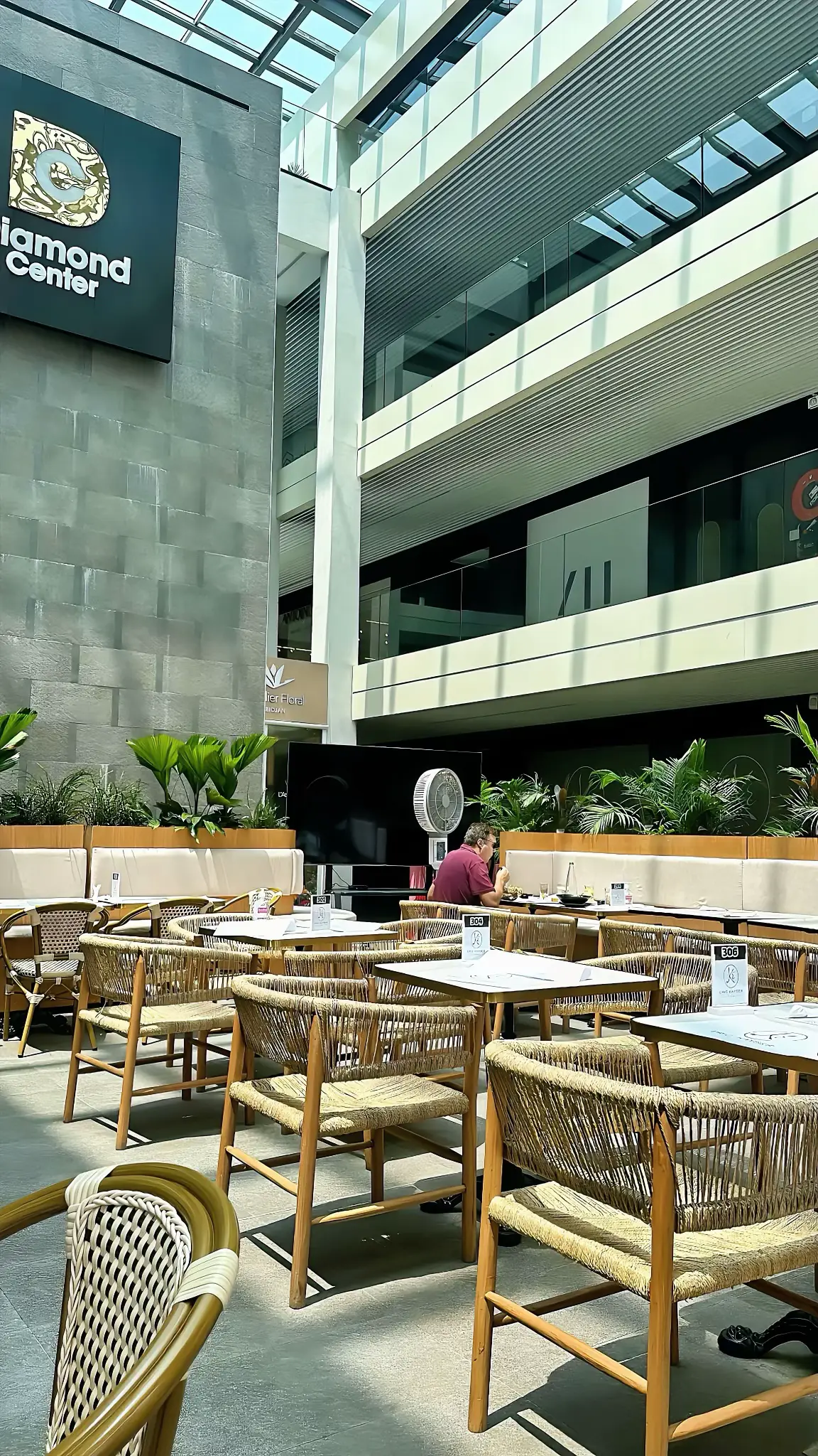 #cotedivoire🇨🇮 #fyp #restaurant #pourtoi #abidjan225🇨🇮 